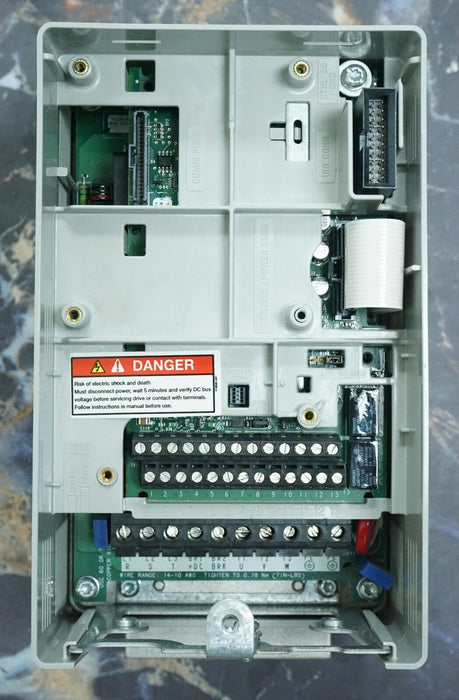 Low Hours Allen-Bradley PowerFlex 70 20AD2P1A0AYNNNC0 Ser. A 1HP FRN 5.001