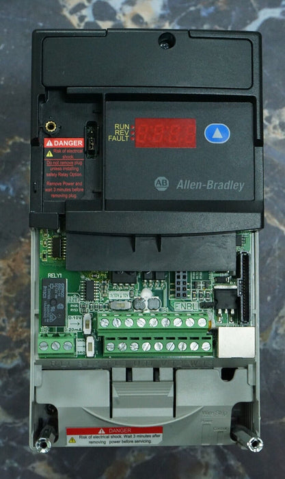 Low Hours Allen-Bradley 22D-D2P3N104 PowerFlex40P FRN:2.01 Series A Tested Good