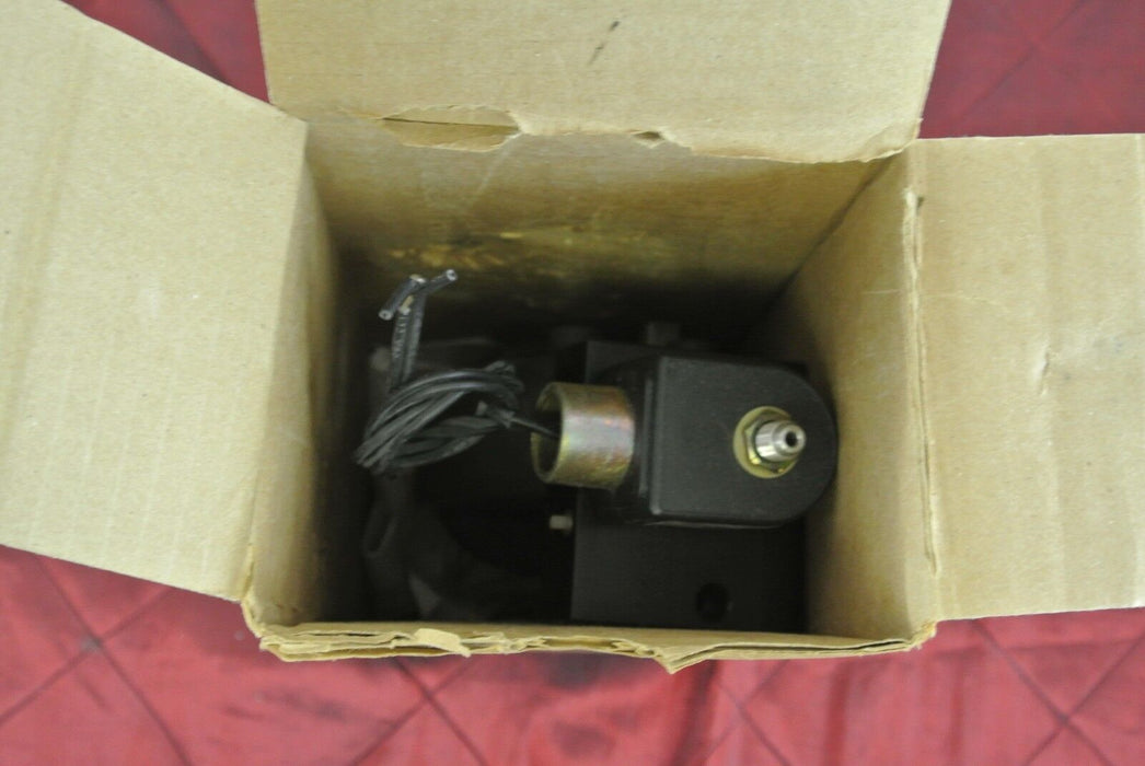 NEW FLOWSERVE SERIES 34 PNUEMATIC VALVE ACTUATOR w PARKER VALVE, A34W120A RP