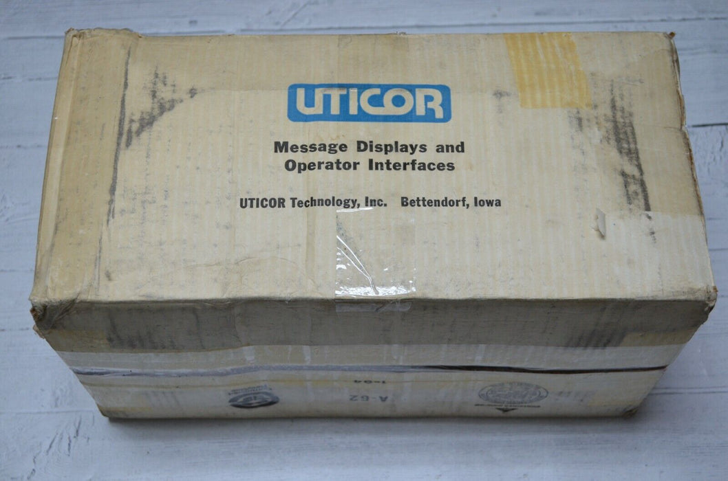 NEW UTICOR PMD 300S MODEL 76547A REV A PROGRAMMABLE MESSAGE DISPLAY