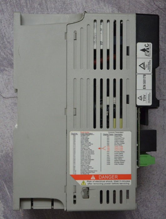 Allen Bradley 22D-D4P0N104 PowerFlex40 2 HP Series A 480 VAC 4.0 Amp Tested Good