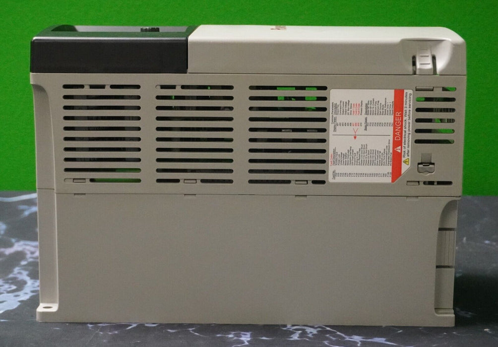 Allen-Bradley 22B-D012N104 7.5 HP Powerflex40 Ser. A FRN:6.01 Tested Good