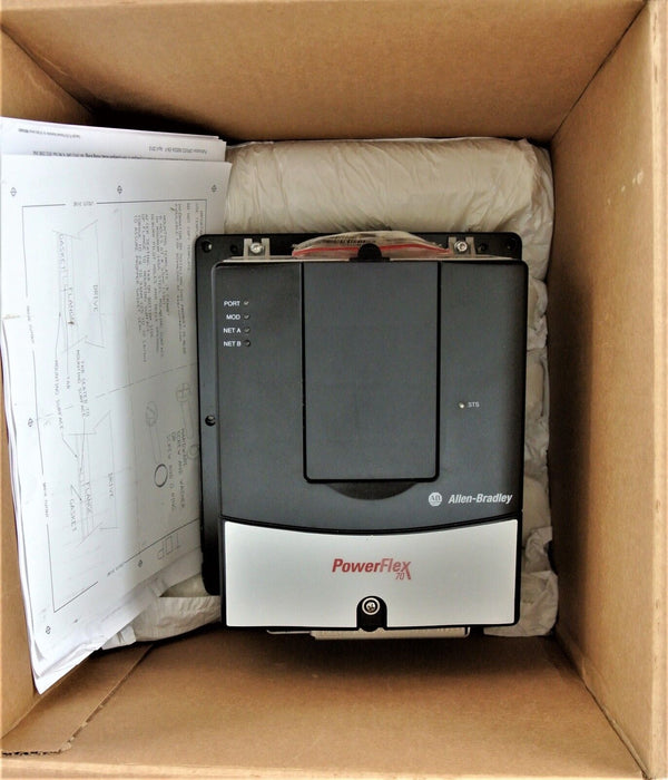 New 2015 Allen-Bradley PowerFlex 70 1/2 HP 20AD1P1F0AYNADC0 480 VAC W/ 20-Comm-D