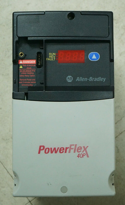 Zero Hours 22D-D4P0N104 Allen Bradley Power Flex 40P Drive 2HP Ser.A FRN:2.01