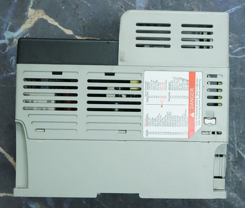 Allen Bradley 22B-D6P0N104 PowerFlex 40 3HP Drive Tested Good FRN:2.01