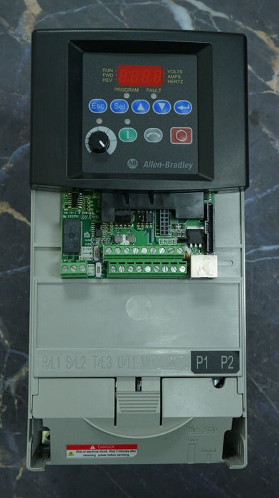 Zero Hours Allen-Bradley 22B-D012N104 7.5 HP Powerflex40 Ser. A FRN:6.02