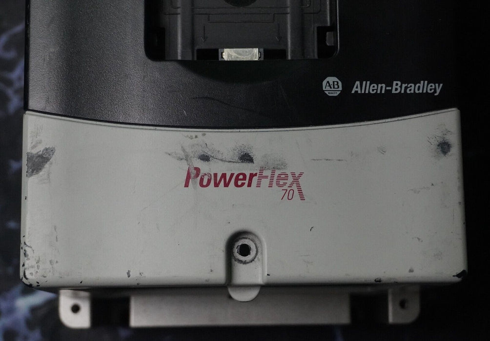 Parts Allen-Bradley PowerFlex 70 3HP 20AD5P0A3AYNNNC0 480 VAC FRN:3.002