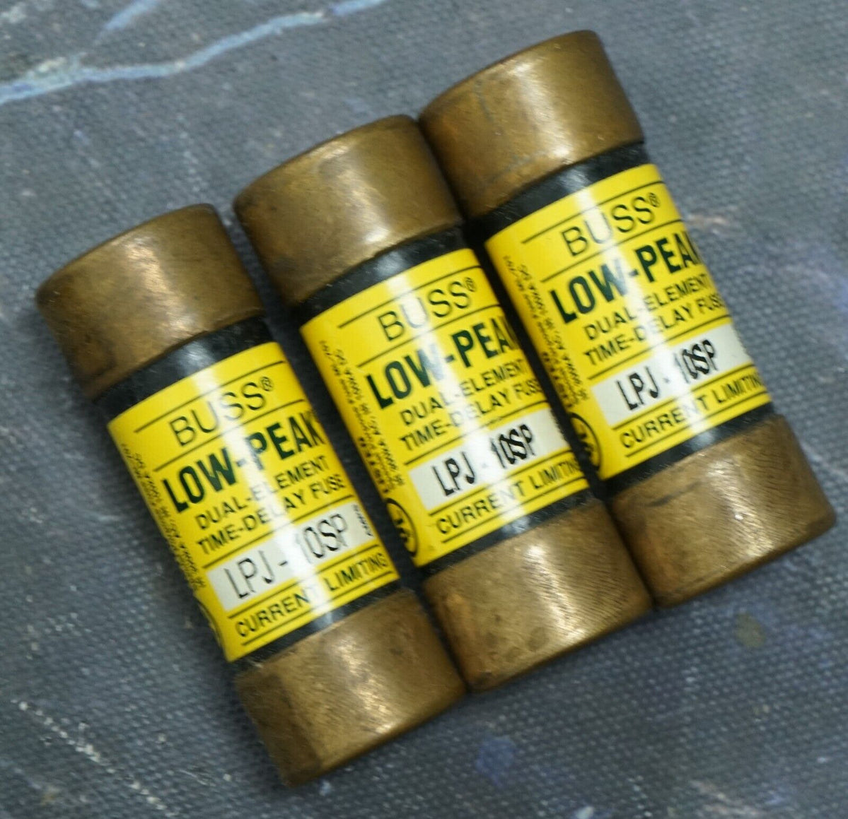 BUSSMANN Fusible Retardante De Importación, 10A, 600V, Con Luz - Foto 8