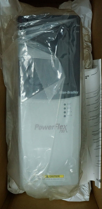 New Allen-Bradley PowerFlex 700 2HP 20BD3P4A0AYNANC0 480VAC FRN:10.001