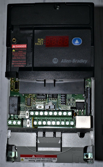 2012 Allen Bradley 22D-D4P0N104 PowerFlex 40P Drive 2 HP Series A Clean