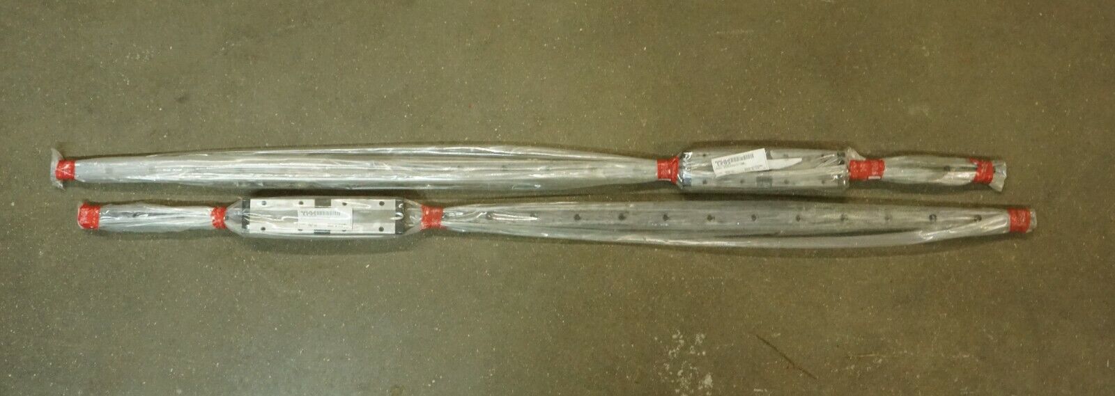 THK New Open Box SHS25LV2SSC1E+1300L Linear Rails