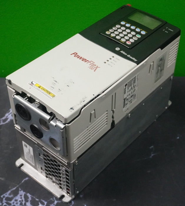 Allen-Bradley PowerFlex 700 10HP 20BD014A3AYNAND0 480VAC FRN:9.001