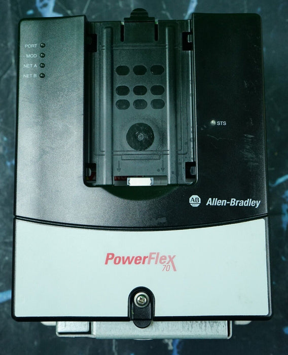 Allen-Bradley PowerFlex 70 1HP 20AD2P1A0AYNANNNN 480 VAC FRN:2.009 Tested