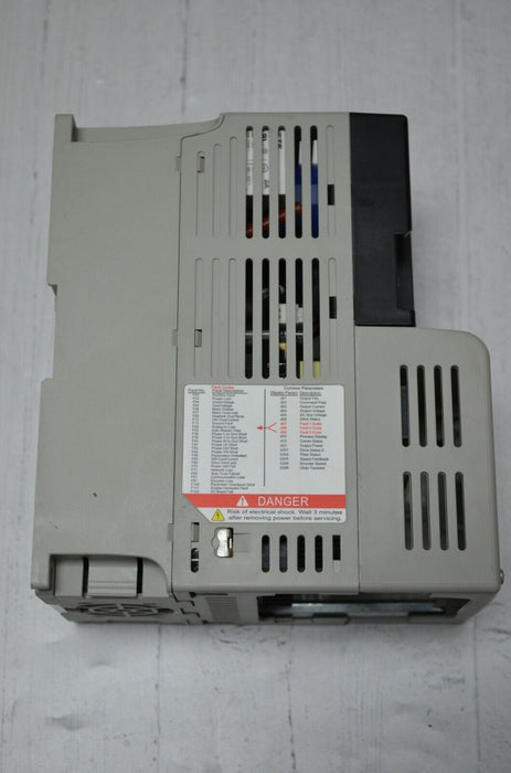 Zero Hours 22D-D4P0N104 Allen Bradley PowerFlex 40P Drive 2 HP Ser. A FRN:2.01