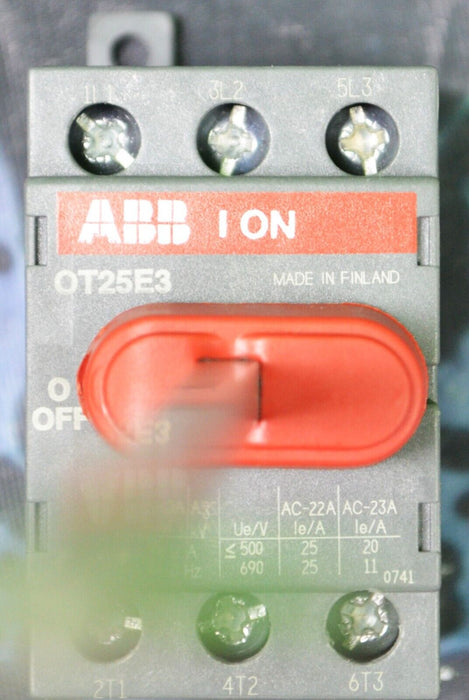 ABB Disconnect Switch OT25E3 25A 600V 3P Used