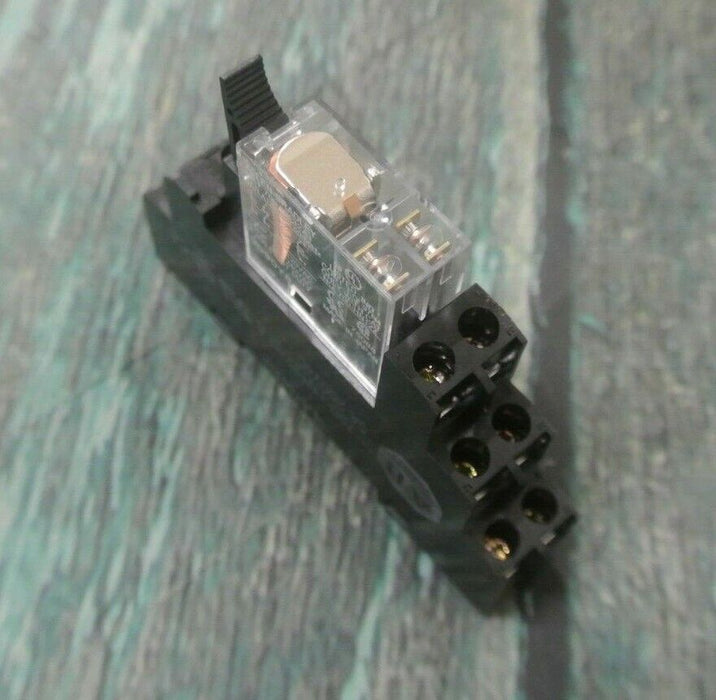 Allen-Bradley 700-HN122 Socket 8-Blade With 700-HK32A 8-Pin Relay