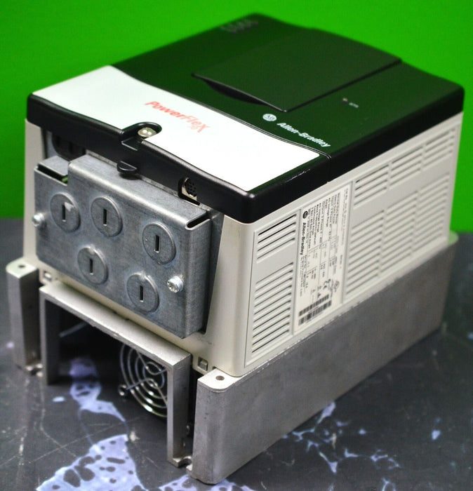 Allen-Bradley 20AD5P0A0AYNNRC0 PowerFlex 70 3HP  FRN:2.008 With 20-COMM-R Tested