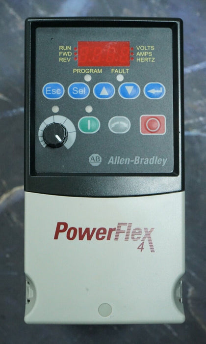 Allen Bradley PowerFlex4 1HP 22A-D2P3N104 FRN:6.01 Tested Good