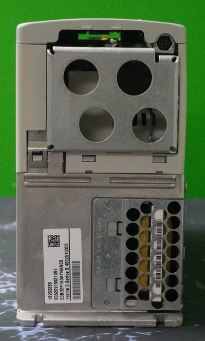 37 available Allen-Bradley PowerFlex 700 1 HP 20BD2P1A0AYNANC0 Ser. B FRN:9.001