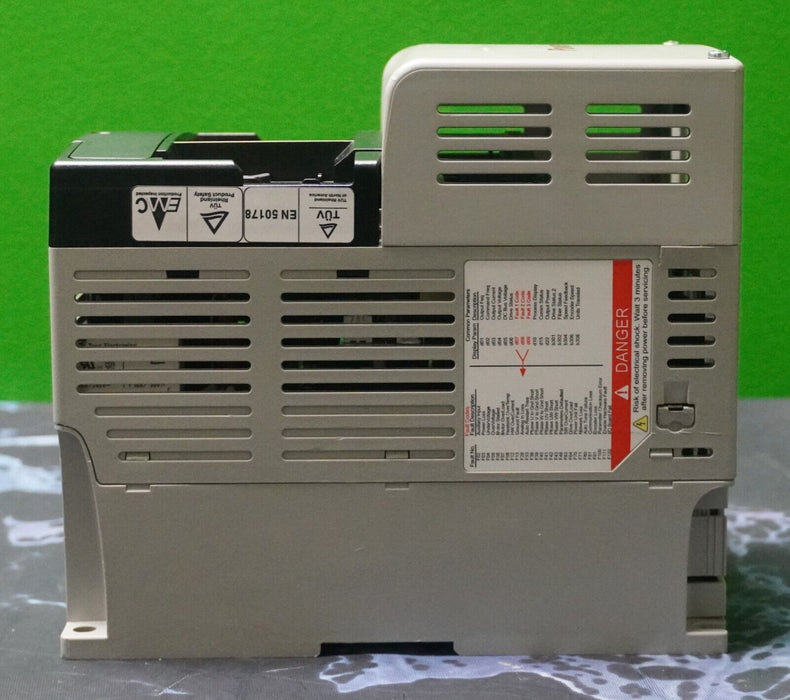 Allen-Bradley 22D-D4P0N104 PowerFlex 40P Drive 2HP Series A Tested Good FRN:2.01