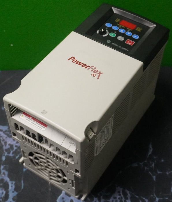 Low Hours Allen-Bradley 22B-D012N104 7.5 HP Powerflex40 Ser. A FRN:6.02