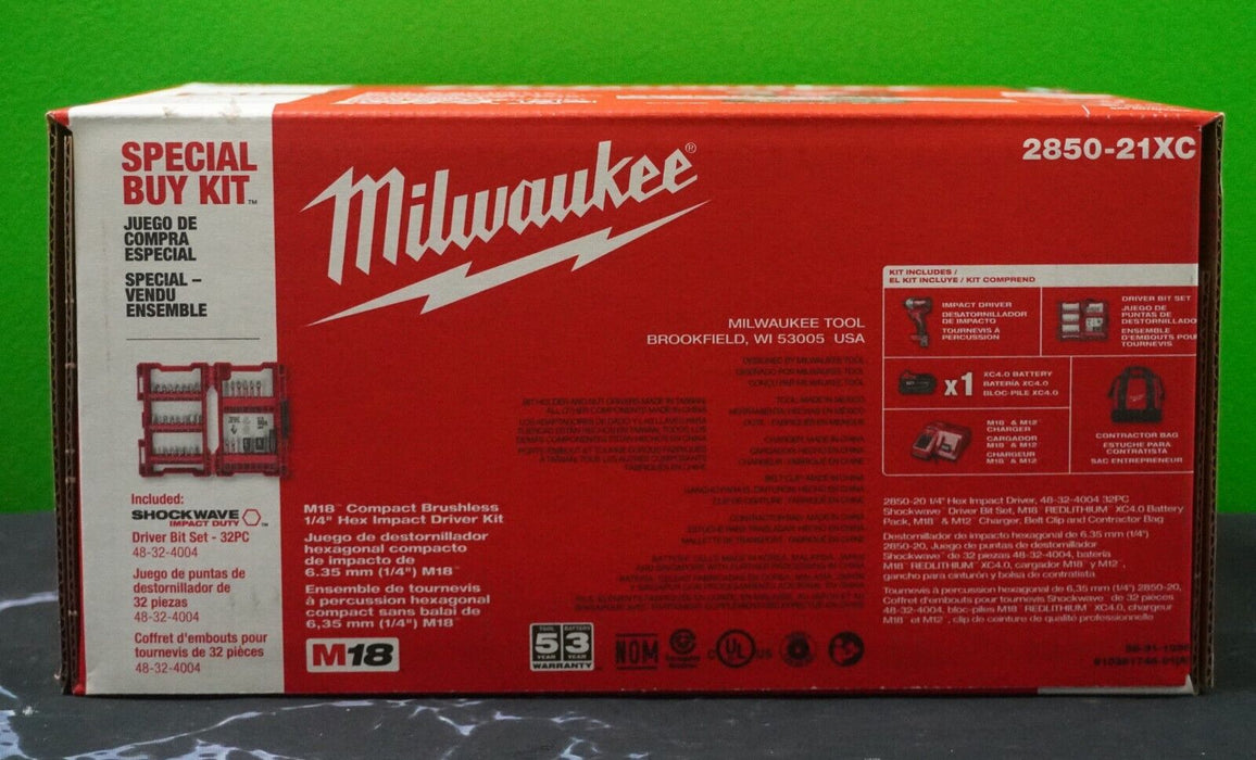 New Milwaukee 2850-21XC Cordless LITHIUM-ION 1/4" impact driver Kit with Bit Set