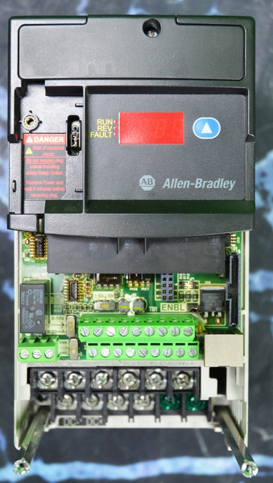 Low Hours Allen-Bradley 22D-D2P3N104 PowerFlex40P FRN: 2.01 Series A Tested Good