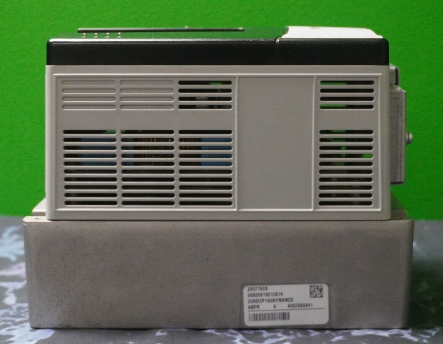 Low Hr Allen-Bradley PowerFlex 70 1HP 20AD2P1A0AYNANC0 480 VAC Tested FRN:5.001