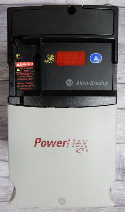 Zero Hours 22DD4P0N104 Allen-Bradley Powerflex 40P 22D-D4P0N104 2 HP Tested Good