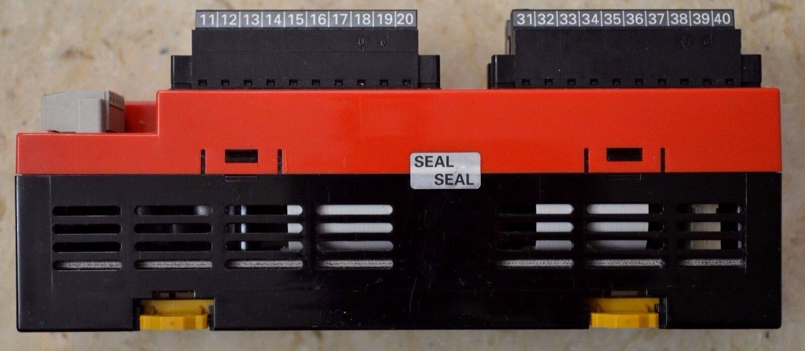 ALLEN-BRADLEY 1791DS-IB8XOB8 DeviceNet Safety CompactBlock Input Module