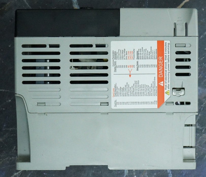 Zero Hours Allen Bradley 22A-B1P5N104/A POWERFLEX 4 AC Drive 1/4HP FRN:6.01