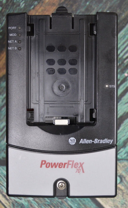 Used Allen-Bradley PowerFlex 70 1 HP 20AD2P1A0AYNNNC0 480 VAC Tested GOOD