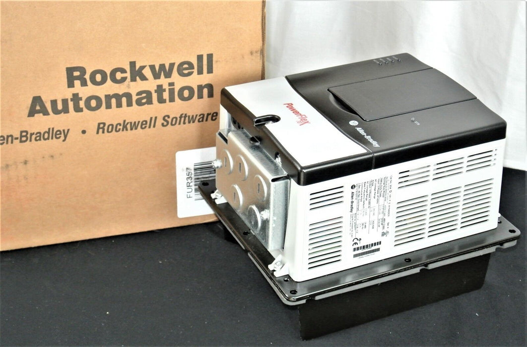 New 2015 Allen-Bradley PowerFlex 70 1/2 HP 20AD1P1F0AYNADC0 480 VAC W/ 20-Comm-D