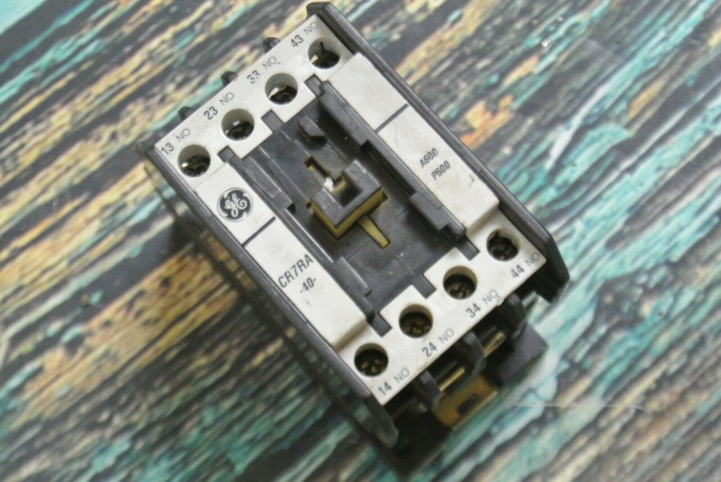 GE General Purpose Contactor, CR7RA 20AMP, 3 Phase, 600 VAC