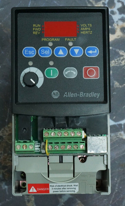 Low Hours Allen-Bradley PowerFlex 4 22A-D1P4N104 .5HP FRN:2.03 Series A