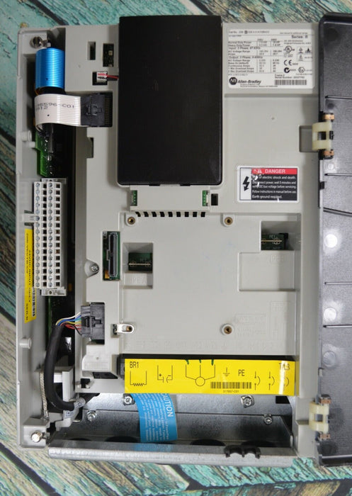 Used Allen Bradley PowerFlex 700 10HP VFD 20BB028A0AYNBNC0 240V FRN 10.001