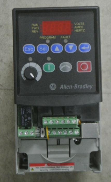 Low Hours Allen Bradley 22A-B1P5N104 /A POWERFLEX 4 AC Drive 1/4HP FRN:4.02