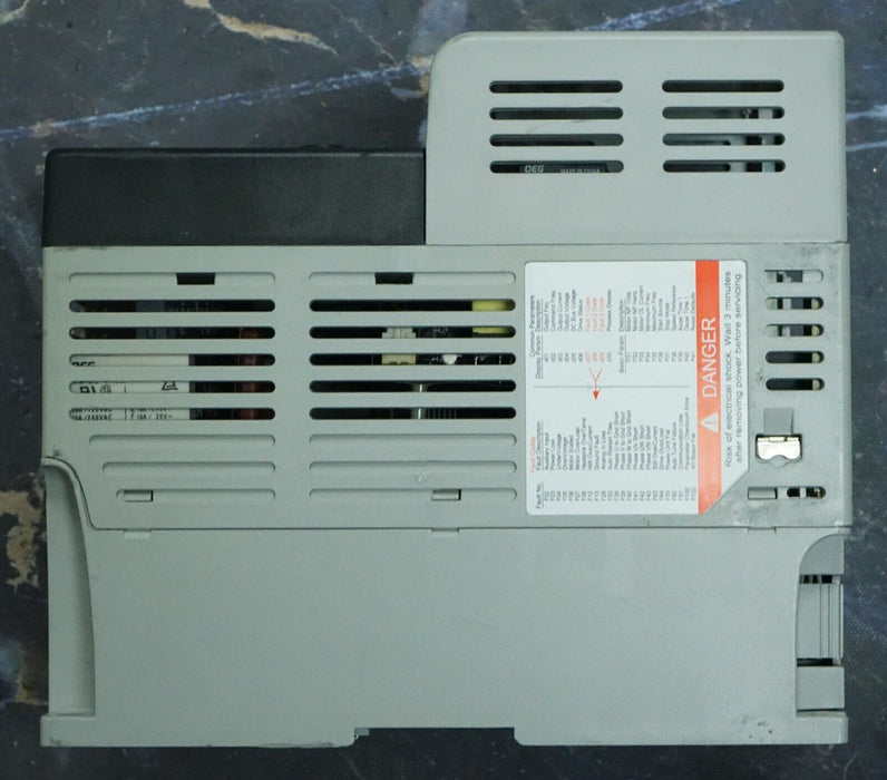 Allen Bradley 22B-D6P0N104 PowerFlex 40 3 HP Drive Tested Good FRN:2.04