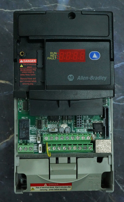 Zero Hours Allen Bradley  22D-D4P0N104 Power Flex 40P Drive 2HP Ser. A FRN: 2.01