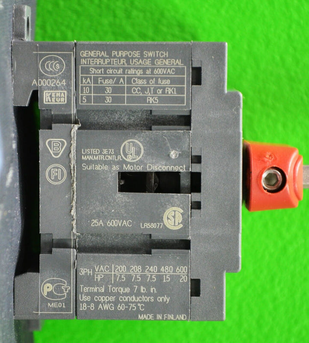 ABB Disconnect Switch OT25E3 25A 600V 3P Used