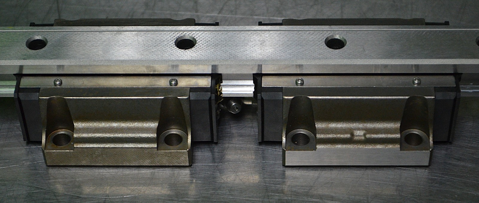 THK HSR25B Linear Motion (LM) Guide Blocks w/ GFG07884 Profile Rail CNC - 25mm