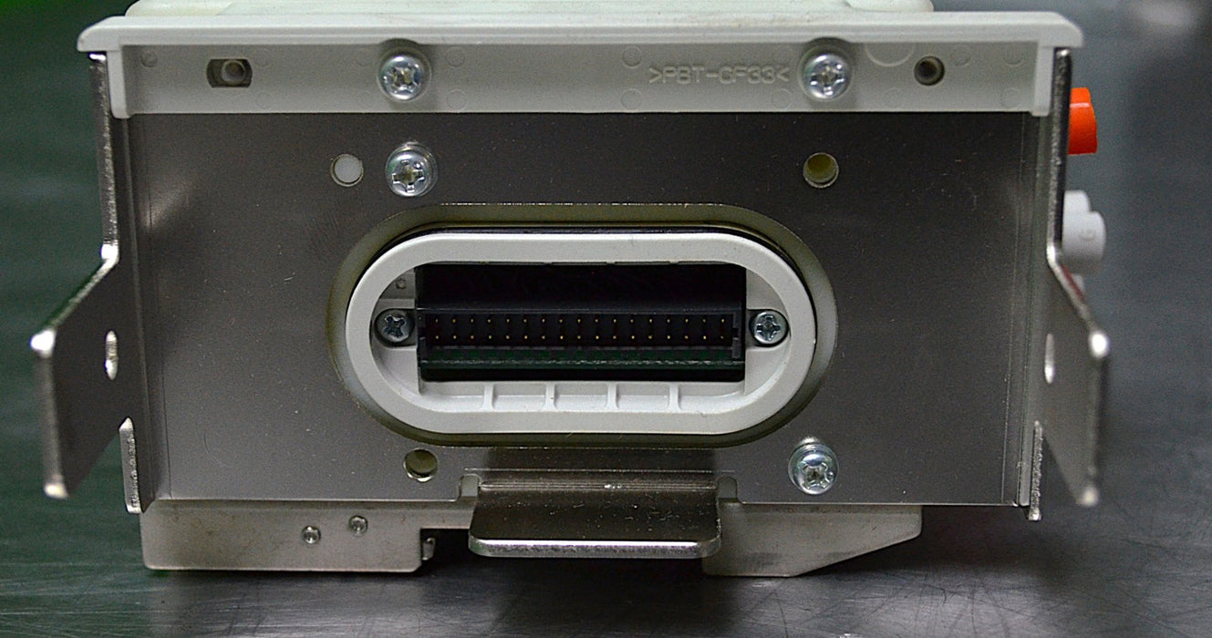 SMC 16-Position Valve Block Assembly with 4 SY3200-5U1-NA Valves