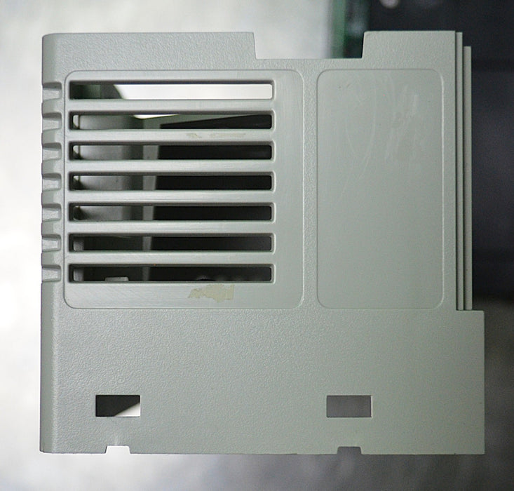 Allen-Bradley PowerFlex 700 Case & Cover Only 0.5 to 5 HP Frame 0 Series B Crack