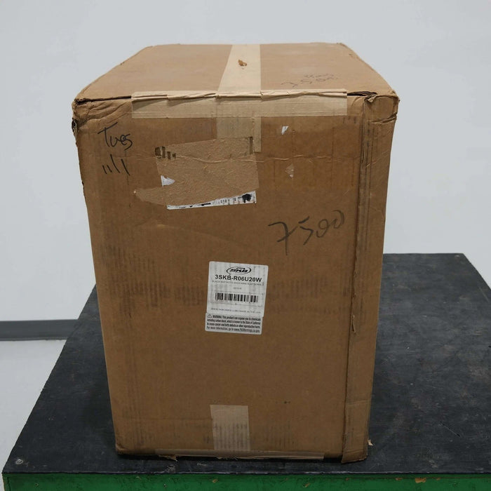 NEW in Box SKB Roto-Molded Rolling Shock Rack Case, 20 inch Deep -3SKB-R06U20W