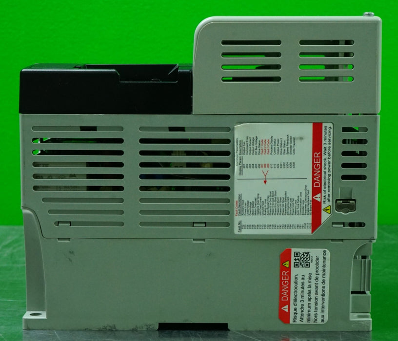 Low Hours Allen-Bradley Powerflex 40P 22D-D1P4N104 1/2HP Tested Good FRN:3.01