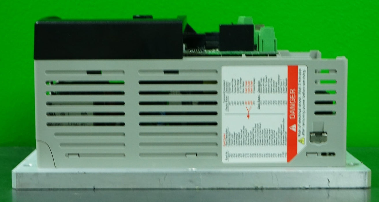 Allen-Bradley 22B-D1P4H204 PowerFlex 40 0.5HP Ser. A FRN: 6.02 Tested (No Cover)