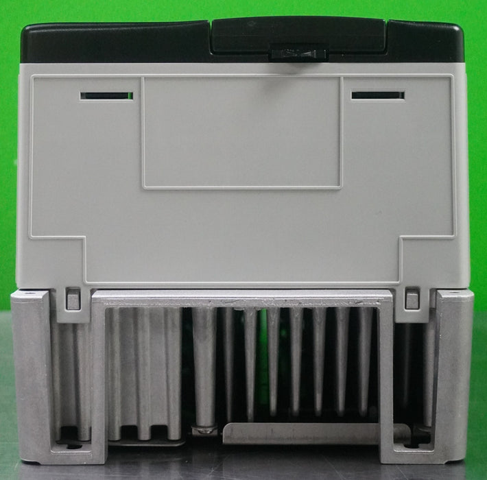 New Allen-Bradley PowerFlex 70 10 HP 20AD014A0AYNARNN 480 VAC FRN: 2.003