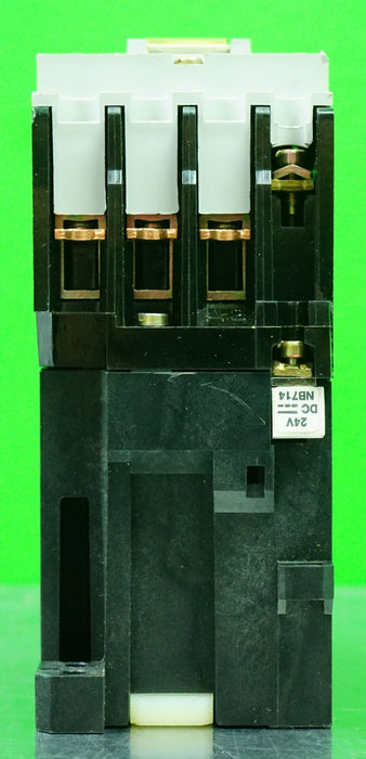 New ALLEN BRADLEY CONTACTOR 100-A30N Z243
