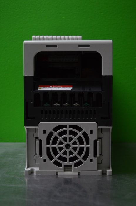Low Hours Allen-Bradley 20BD013N104 PowerFlex 525 7.5HP Series A FRN: 5.001 480V