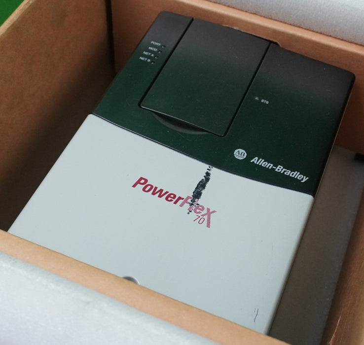 New Allen-Bradley PowerFlex 70 10 HP 20AD014A0AYNARNN 480 VAC FRN: 2.003